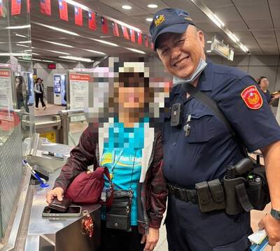 歡慶雙十返台遇驚魂 捷運警靠監視器找回重要證件