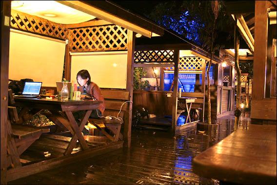 三峽花岩山林 山林瀑布打造民宿花園餐廳 地方 自由時報電子報