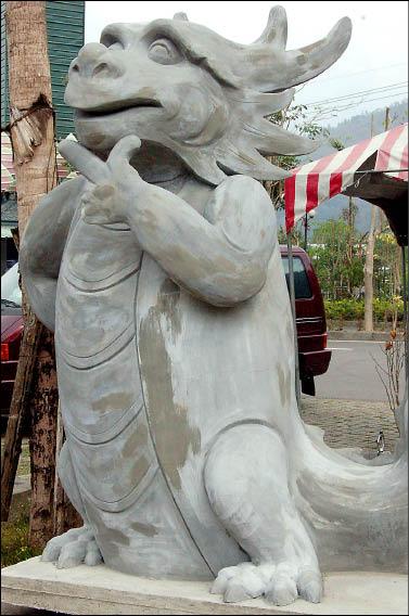 7穴位雕像鯉魚潭迎賓- 地方- 自由時報電子報