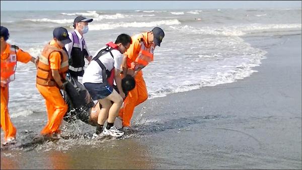 單親爸救小孩一家4口全溺斃 焦點 自由時報電子報