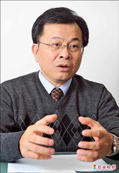 台北大學公共行政暨政策學系助理教授陳耀祥。(記者張嘉明攝) 台北大學公共行政暨政策學系助理教授陳耀祥。(記者張嘉明攝)