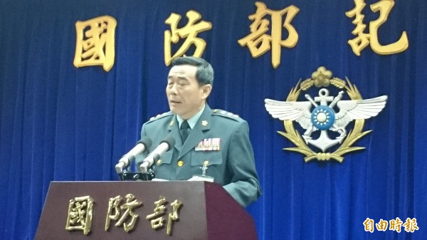 國防部軍眷服務處處長林耀宗上校說，營建署已就相關案件進行清查，若涉有不法，營建署會依約處理，國防部也會依法維護軍方權益。（記者羅添斌攝）