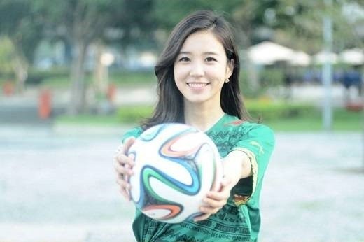 世足》韓國最美世足女主播網友喊融化- 國際- 自由時報電子報