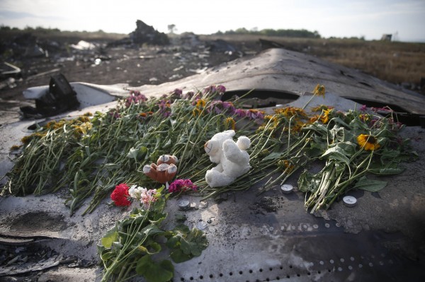 國際調查團抵達馬航MH17班機失事現場，但人身安全未獲得保障。（路透）