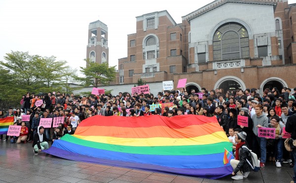 補習班老師迷戀花美男學生，猥褻被訴。圖與新聞無關。（資料照，記者劉信德攝）