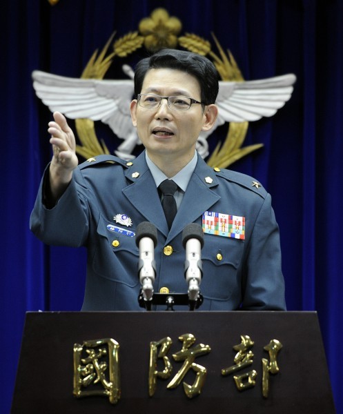 國防部軍事發言人羅紹和下午指出，董姓士兵雖為義務役憲兵，但是在憲兵202指揮部直屬的勤務支援連服役，絕非外傳是在211營服役，更不負責總統府及正副總統官邸的安全勤務。（資料照，記者叢昌瑾攝）