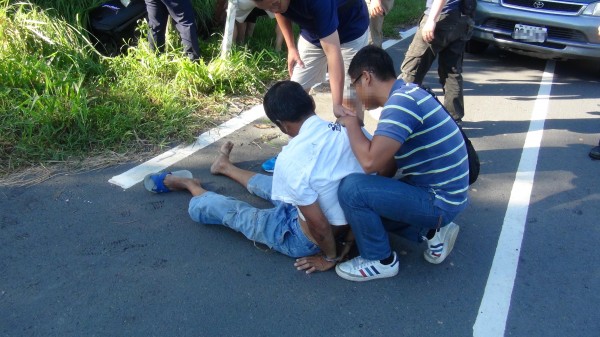 查緝毒販，恆春警方開槍逮人。（記者蔡宗憲翻攝）