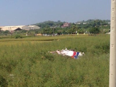 空軍官校一台AT3教練機，執行雷虎小組特技訓練時，與另一台教練機擦撞墜毀，原本嘉義市25日全民運動會開幕典禮，安排雷虎小組衝場表演揭幕，相關單位宣布任務取消。（記者蔡清華攝）