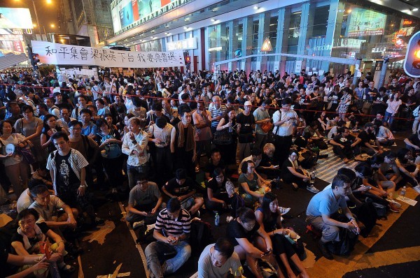 香港計程車會主席黎海平今天表示，明天將聲請延續禁止佔領旺角禁制令，並計劃加入「必要時警方清理障礙物」條款。（資料照，特派記者方賓照攝）