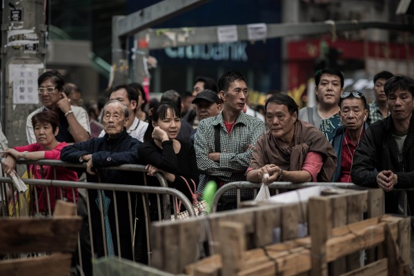 香港大學調查結果顯示，已有高達83％的香港民眾希望佔中行動終止，不支持佔中者比例也已超過支持者比例。（法新社）