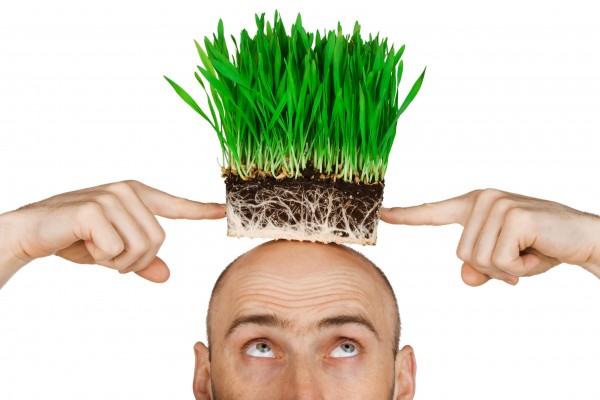 日本調查男性感到自卑的10大原因，其中包括禿頭。（擷自hair-transplant-alopecia.co.uk）