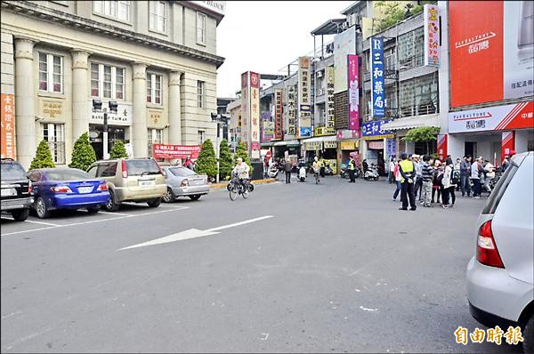屏東市中華路台銀前暫緩封路 地方 自由時報電子報