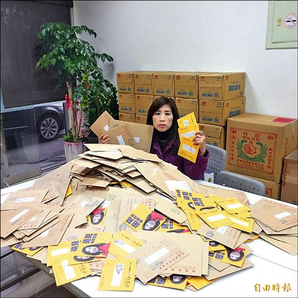市議員舒翠玲指升格後整編進度緩慢，屢發生郵差找不到地址，信全被退件。（記者邱奕統攝）