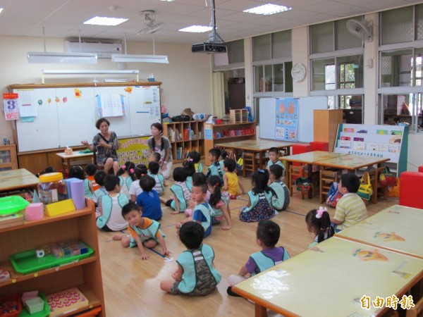 湯志民說，雖然柯文哲指示要大力發展公私協力的非營利幼兒園，但目前需考慮政府資金和閒置空間，才能決定政策是否能繼續。（資料照，記者俞肇福攝）