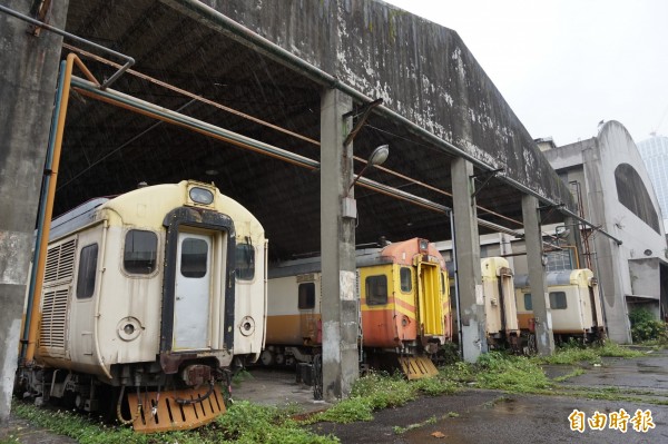 經過各方多年努力，文化部文資局終於審議通過，80年歷史的鐵道車輛基地「台北機廠」全區指定為國定古蹟。（資料照，記者施致如攝）