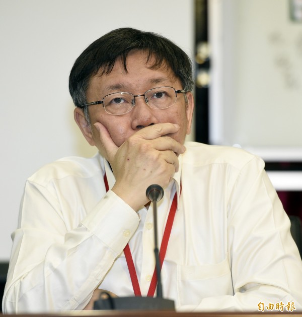 台北市內湖區漂流木案疑點重重，台北市長柯文哲今受訪說，「這就交給檢察官去處理，問我也不曉得啊！」（資料照，記者叢昌瑾攝）