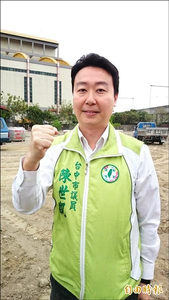 贏得黨內初選的陳世凱，喊出要以改革贏得選戰。（記者俞泊霖攝）