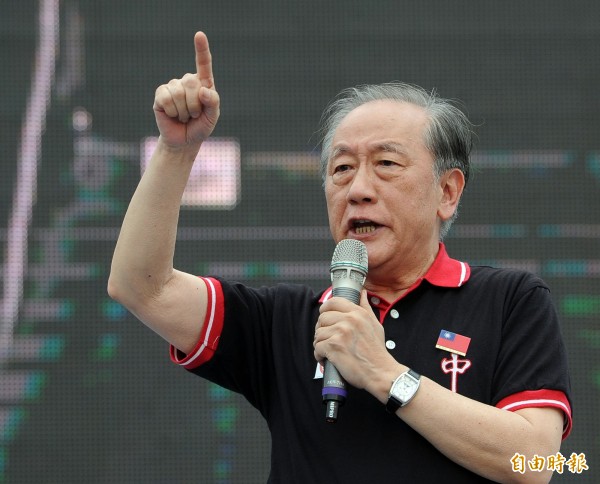 新黨主席郁慕明今天在臉書表示，有違紀問題該怎麼辦就怎麼辦，但不該無限上綱抄家滅族。（資料照，記者王敏為攝）