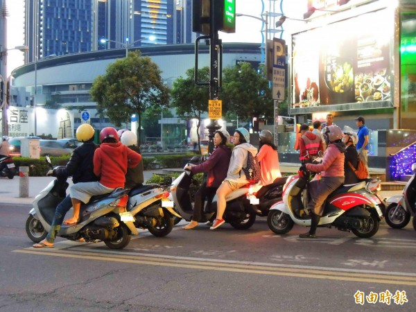 禁行二行程機車高市環局訂自治條例 生活 自由時報電子報