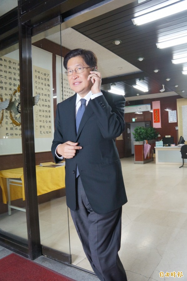 有沒有收2億?馬英九同學胡定吾首度被傳喚 - 社會 - 自由時報電子報