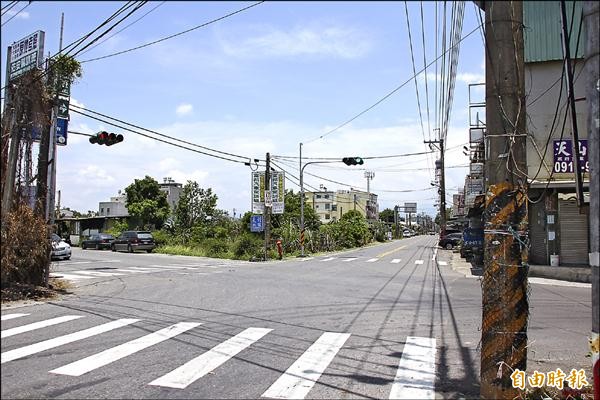 圖為縣道168線與鄉道嘉175線中義路交叉口。（記者林宜樟攝）