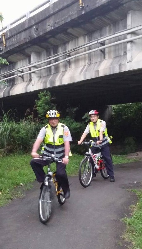 竹東警成立鐵馬騎警，宣示維護治安決心。（記者王駿杰翻攝）