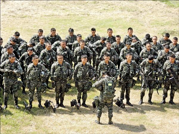 立院初審軍人節全國放假內政部反對 政治 自由時報電子報