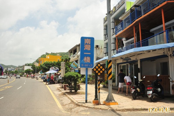 屏東縣墾丁南灣今天凌晨0點多突然發生停電，約有20多家民宿受到影響。圖為示意圖，與本新聞無關。（資料照，記者蔡宗憲攝）