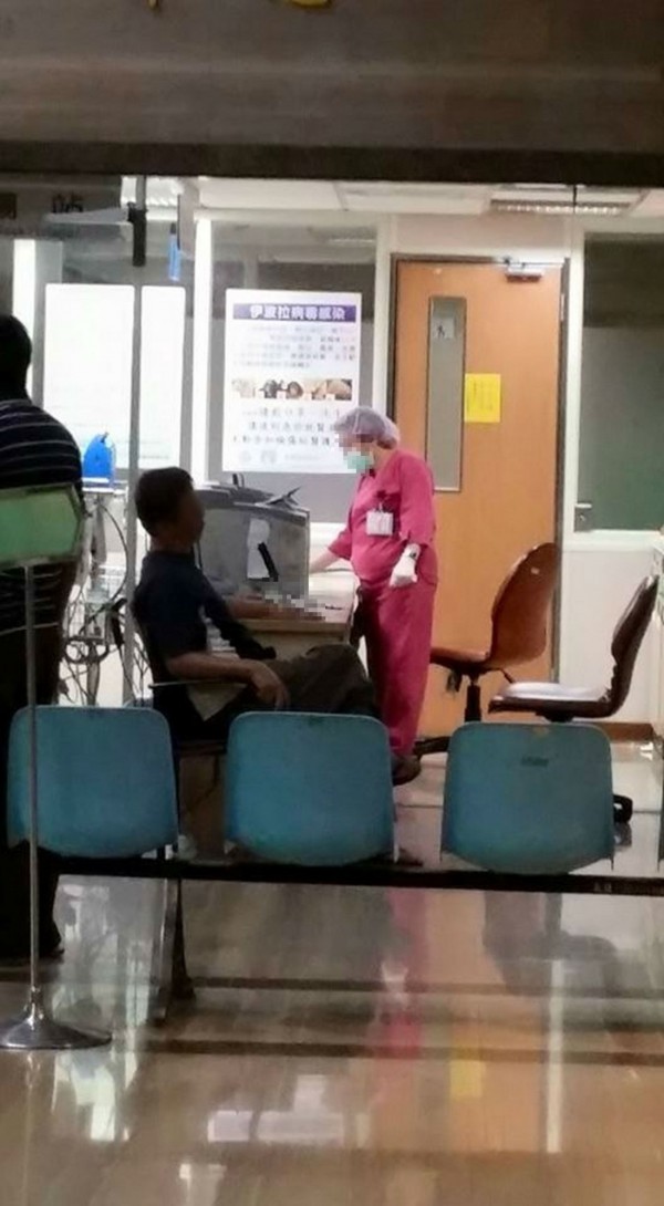 我要自殺 男子帶刀看病忽持刀插手自殘 社會 自由時報電子報