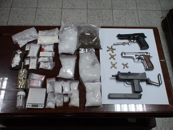 警政署3天「全國肅槍毒」專案，起獲大批槍彈毒品。（記者姚岳宏翻攝）