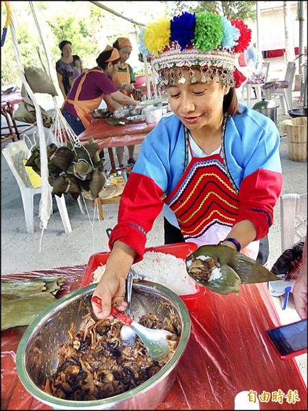 原住民用馬告入味，獲得最佳創意粽子獎。（記者翁聿煌攝）