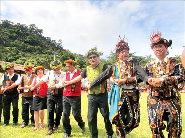 瑪家鄉60週年豐年祭昨起登場。（屏東縣政府提供）