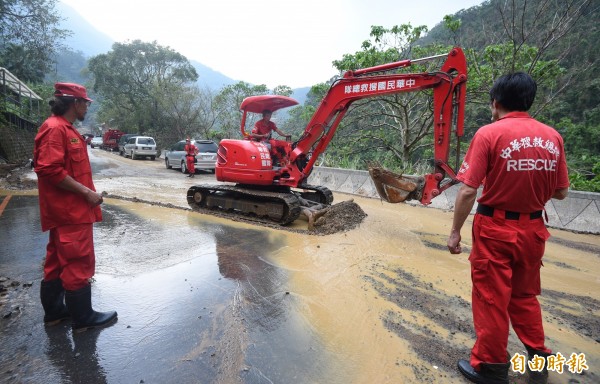 蘇迪勒颱風剛過，在關島附近又有熱帶低氣壓生成。（資料照，記者羅沛德攝）