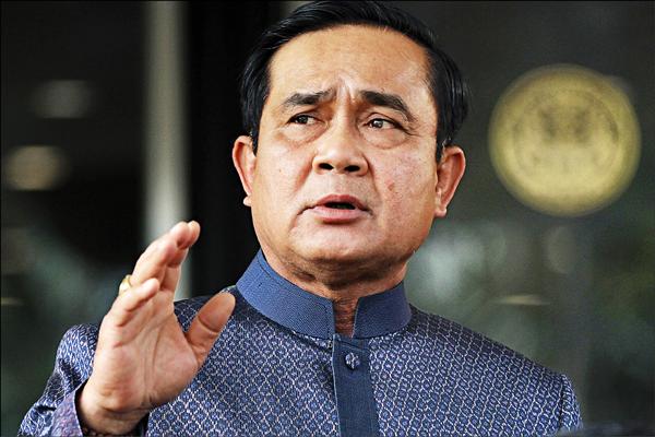泰國總理帕拉育二十日語出驚人地表示，偵辦曼谷四面佛爆炸案的警方應該看看美國影集《警網急先鋒》，從中尋找破案靈感與線索。（路透）