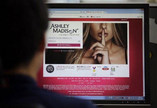 美國著名偷情網站「Ashley Madison」個資遭駭客入侵，其中驚見共和黨高層。（圖擷取自《nola》）