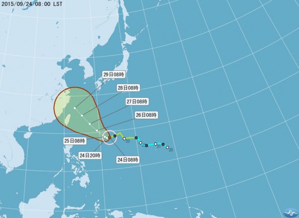 中央氣象局預測，中秋節到下週二受將杜鵑影響，27日當天北部、東北部有陣雨，看到月亮機率低，南部、東南部仍有機會看到月亮，28、29日則全台有雨，杜鵑還有增強空間，不排除有發布海上警報機會。（圖擷取自中央氣象局網站）