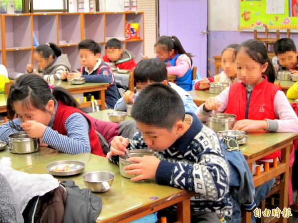 營養師林世航表示，比起食品添加物，微生物污染才是食安問題首要禍首。（資料照，記者郭逸攝）