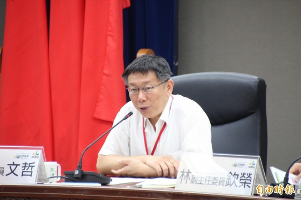 聽到有議員用職位賭公辦都更不成功，台北市長柯文哲還在後頭補一句，應該賭大一點，「他應該說要切腹自殺!」
（記者鍾泓良攝）