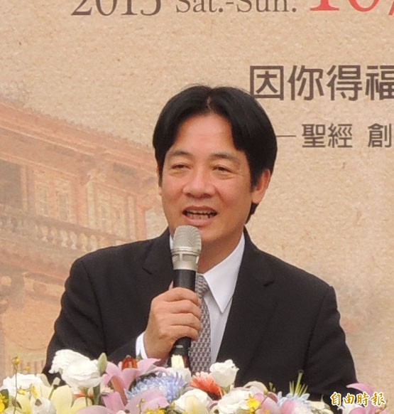 台南市長賴清德在臉書分享「振興經濟十大活動」的消息，呼籲群眾多多參與，讓大台南能走出登革熱疫情的創傷。（資料照，記者王俊忠攝）