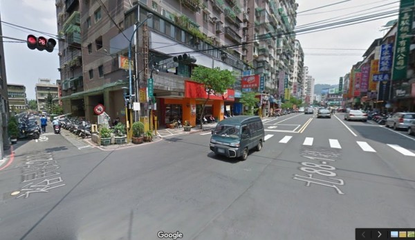 事發巷口。（圖擷取自Google Map）