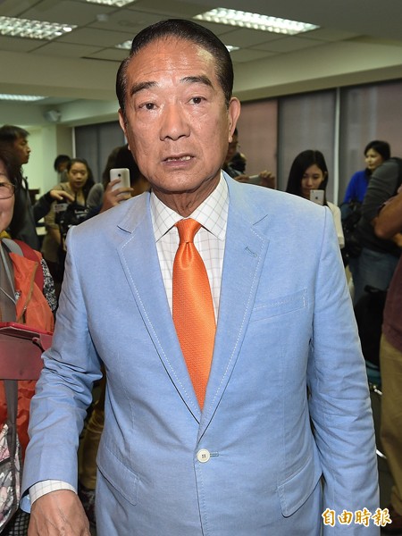 親民黨總統參選人宋楚瑜20日發布第5支競選廣告「眼盲與心盲」，宣示要改變現狀。（記者廖振輝攝）