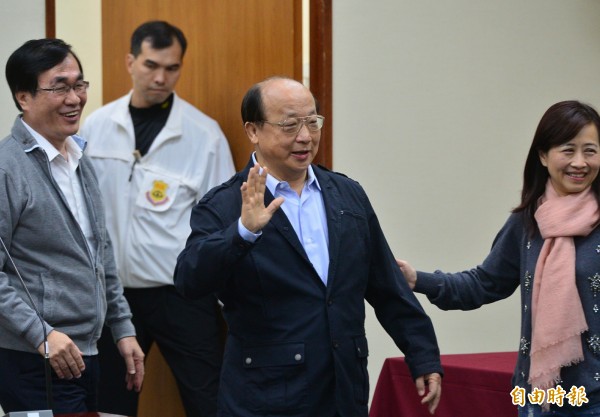 胡志強今宣布擔任國民黨總統候選人朱立倫競選總部主委。（記者王藝菘攝）