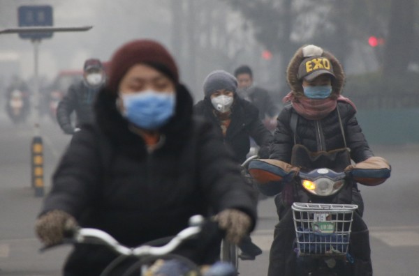 北京市今天早上正陷入極度空氣污染當中。（路透）