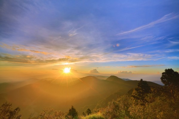 太平山望洋山步道觀景台，是迎曙光的好地點。（林務局羅東林管處提供）