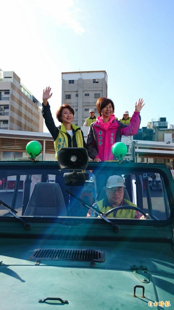 陳亭妃以五天時間謝票，展現誠意（記者黃文鍠攝）