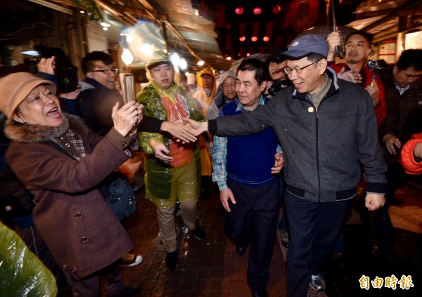 外界開始討論民進黨2018是否還禮讓柯文哲選台北市長。（資料照，記者羅沛德攝）