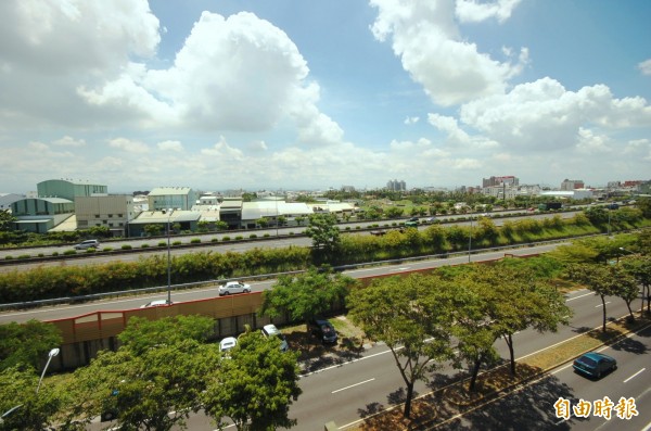 台南市府強調，目前國道8號通行無虞。（資料照，記者林耀文攝）