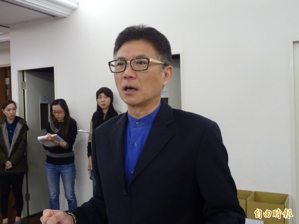 孫立群批名嘴,「不要嚇民眾,不要拿來做賺出席費的工具。」(資料照,記者李欣芳攝) 孫立群批名嘴,「不要嚇民眾,不要拿來做賺出席費的工具。」(資料照,記者李欣芳攝)