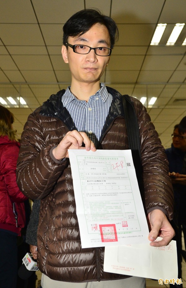 「方丈」郭豐碩今天中午接受廣播媒體專訪時指出，他手中握有假帳案的底本。（資料照，記者王藝菘攝）