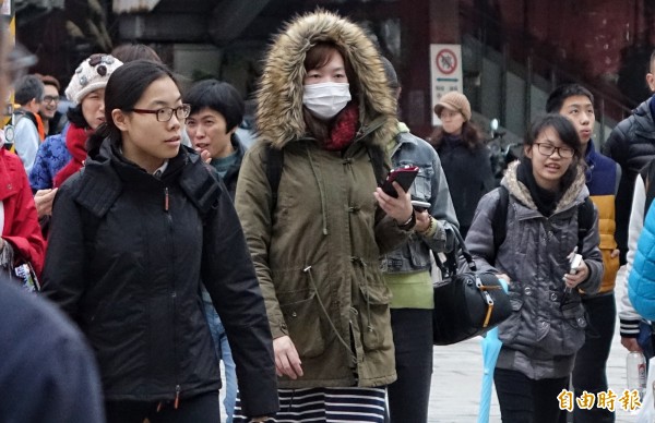 氣象局今上午天發布低溫特報。（資料照，記者劉信德攝）